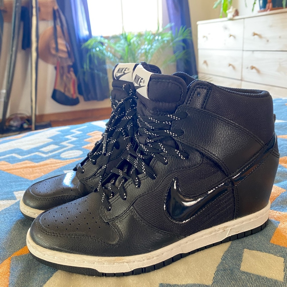 New Nike Women’s High Tops